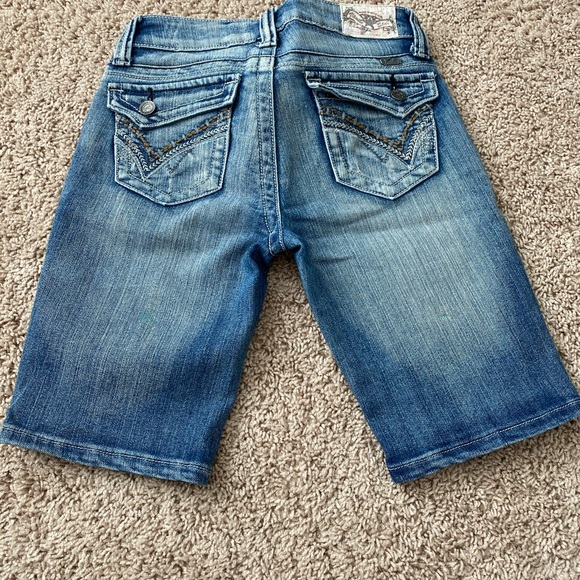 Vanilla Star Denim Shorts - Picture 2 of 2